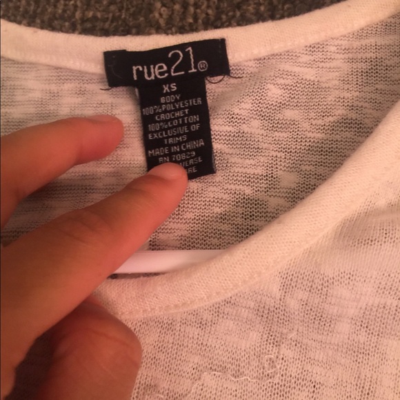 Top - Picture 2 of 2